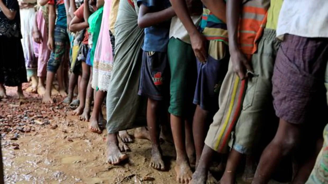 Más de 6.800 refugiados birmanos llegan a Bangladesh en las últimas horas