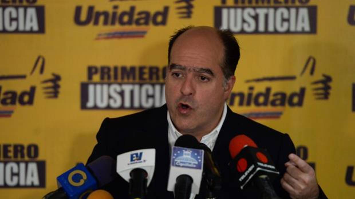 El presidente del Parlamento venezolano, Julio Borges