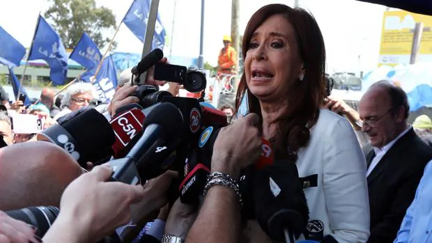 Cristina Fernández de Kirchner, imputada por traición, declara por escrito y sin preguntas