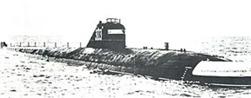 Submarino K-8