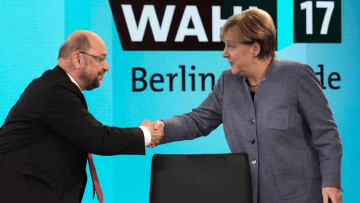 Imagen de archivo de Martin Schulz y Angela Merkel