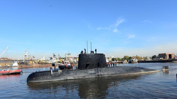 El submarino argentino hizo ocho llamadas antes de desaparecer