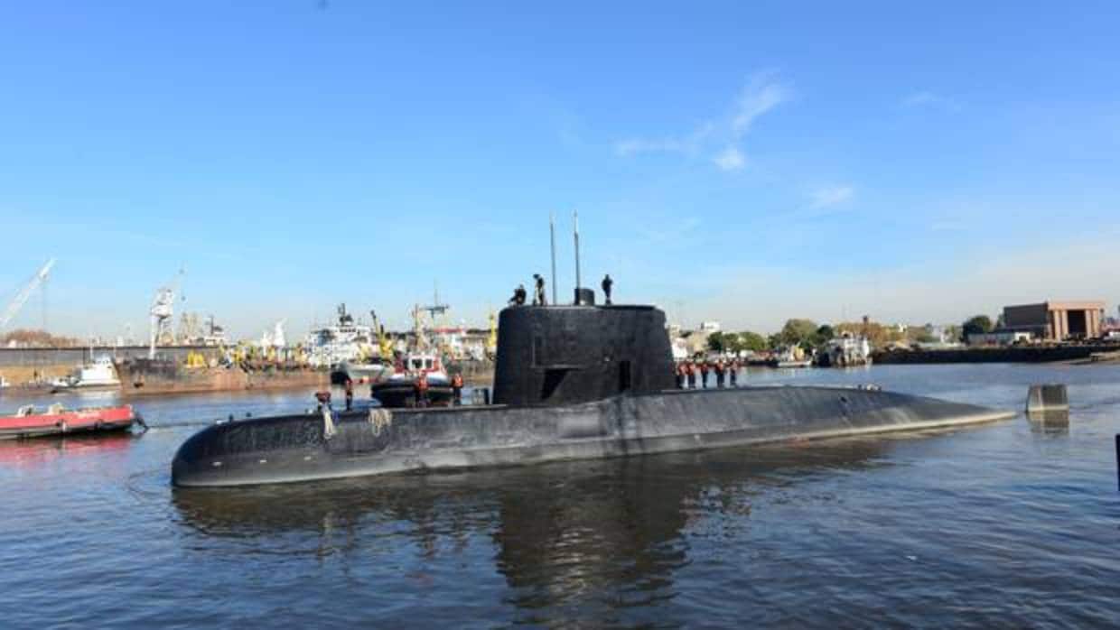 El submarino de la Armada argentina ARA San Juan, desaparecido el pasado 15 de noviembre, en el puerto de Buenos Aires