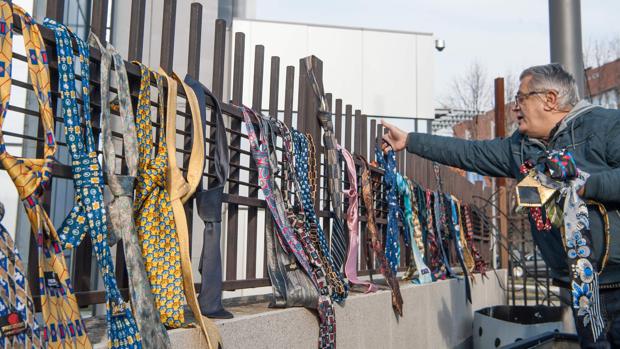 El primer ministro de Kosovo se sube el sueldo porque necesita comprarse ropa