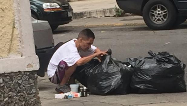 Los venezolanos viven sus navidades más tristes por la escasez y la pobreza