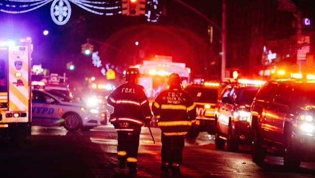 Un niño jugando con una estufa pudo causar el incendio de Nueva York