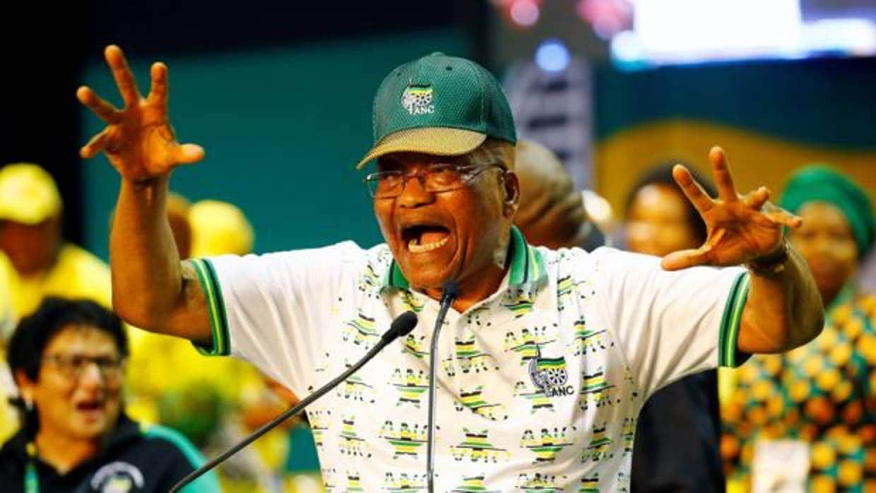 El presidente sudafricano, Jacob Zuma, durante su participación en el Congreso Nacional del ANC, en Johannesburgo, el pasado mes de diciembre