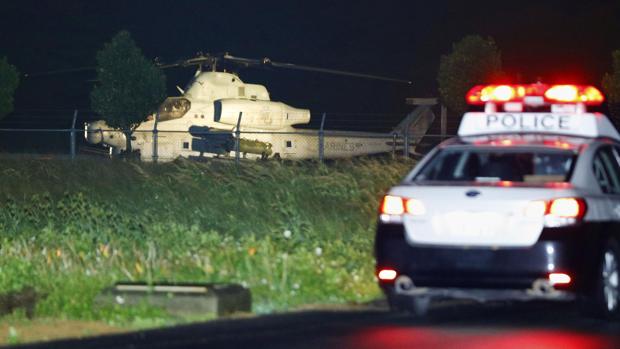 Un helicóptero militar de EE.UU. hace un aterrizaje de emergencia en un hotel de Okinawa