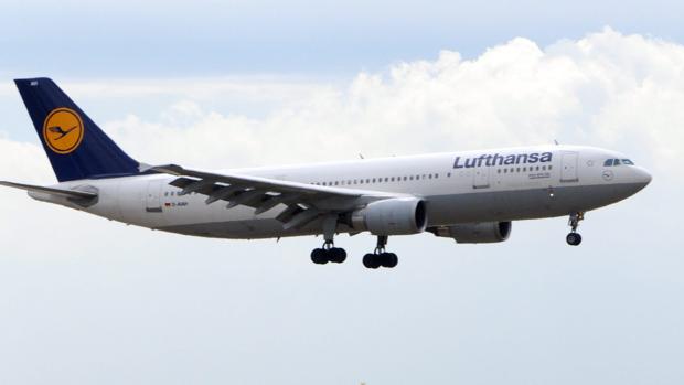 Debían volar a San José de California y acabaron en San José... de Costa Rica