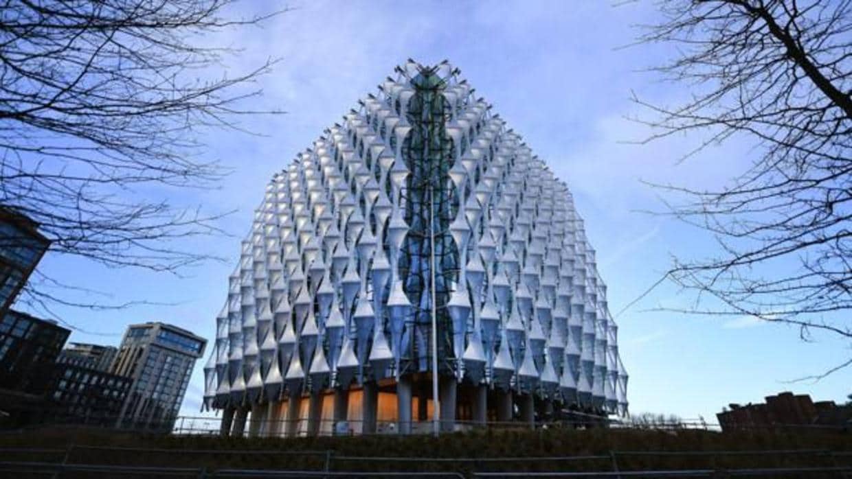 Edificio de la nueva embajada de Estados Unidos en Londres, que Trump no quiere inaugurar
