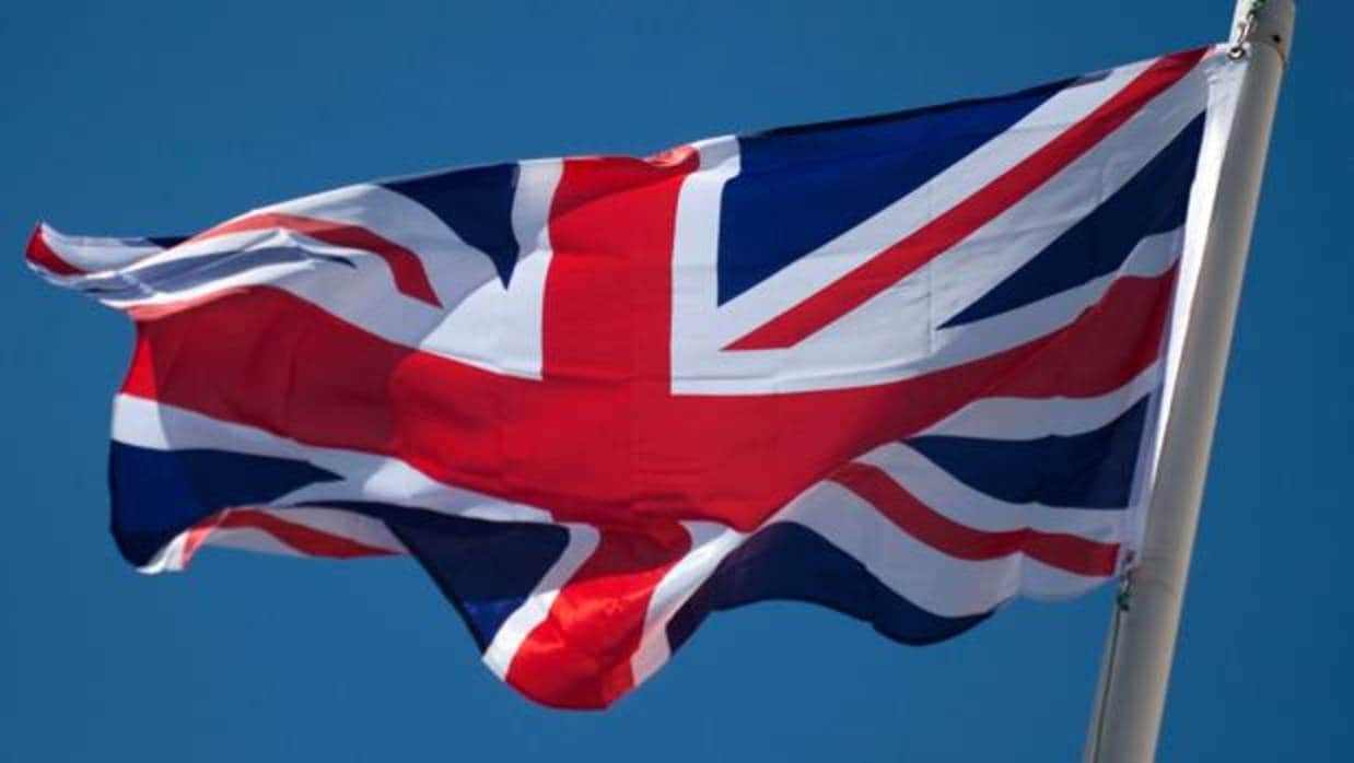 Banderas británica y escocesa en un acto en contra de la ruptura del Reino Unido en 2014