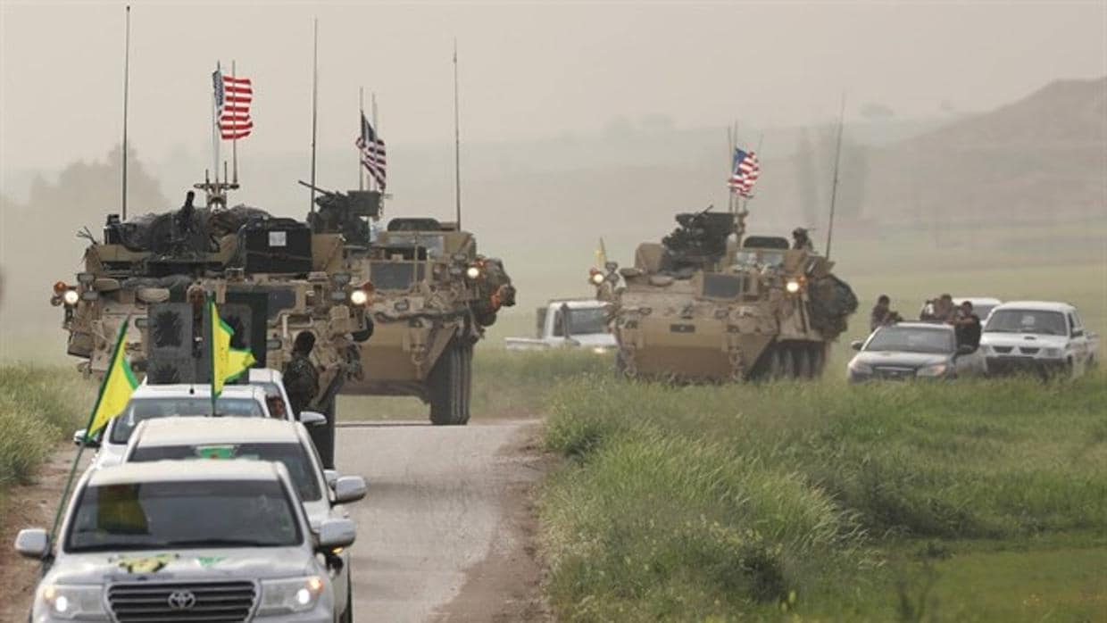 Milicias kurdas de las YPG, apoyados por fuerzas de EE.UU.