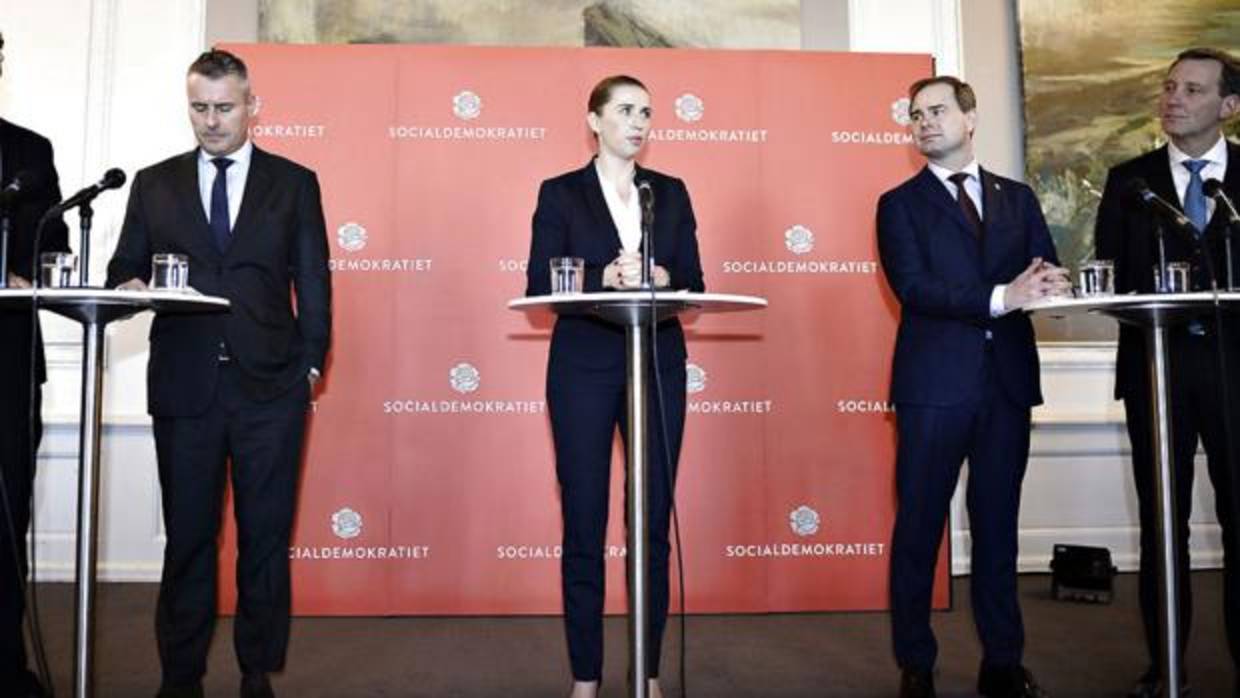 La líder socialdemócrata danesa, Mette Frederiksen, en un acto de su partido