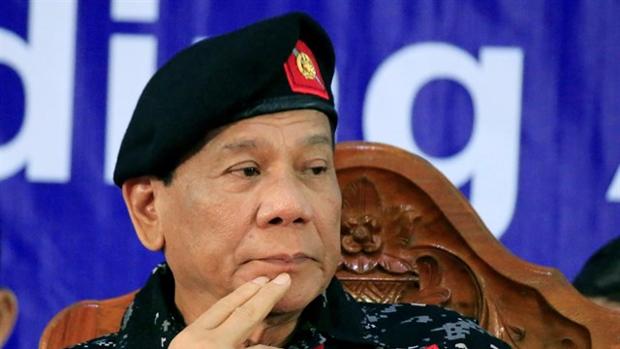 Duterte, a la fiscal jefe del TPI: «Dispárame, no me detengas»