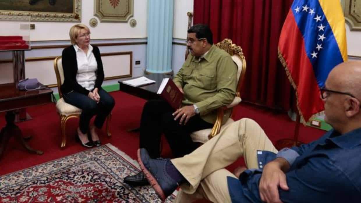 Encuentro de Luisa Ortega con Maduro el 1 de abril de 2017 en el Palacio de Miraflores