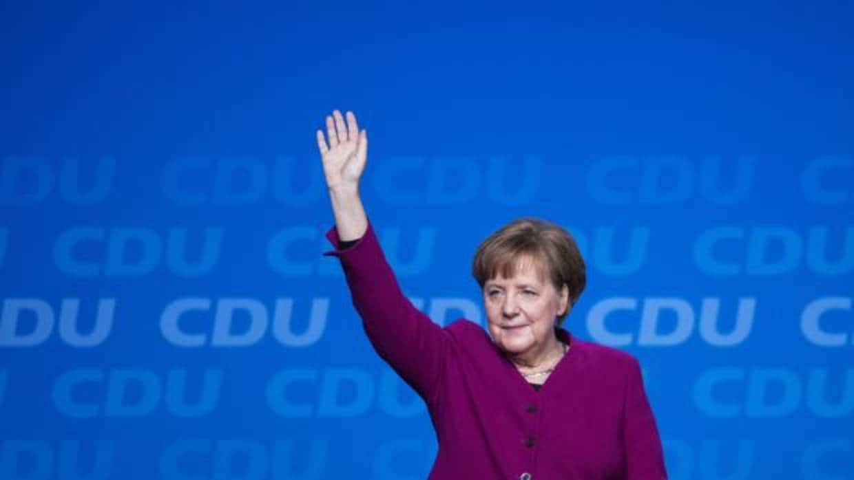 Merkel llama a la unidad a los conservadores alemanes
