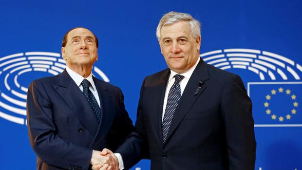 Tajani acepta su candidatura en el partido de Berlusconi en las elecciones