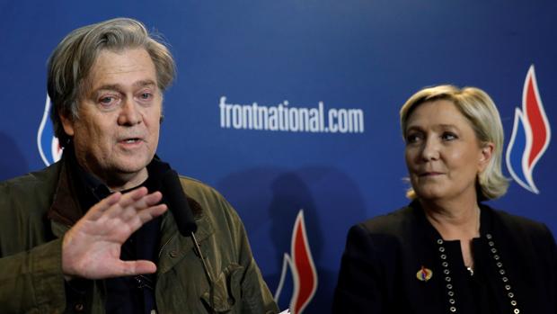 Bannon se une a Le Pen y anuncia un movimiento ultra mundial