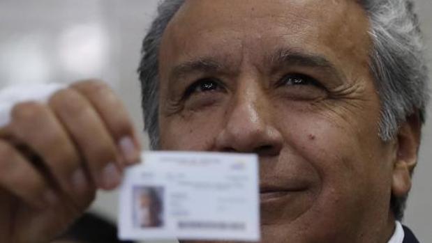 Lenín Moreno cierra la oficina que espiaba a opositores en Ecuador