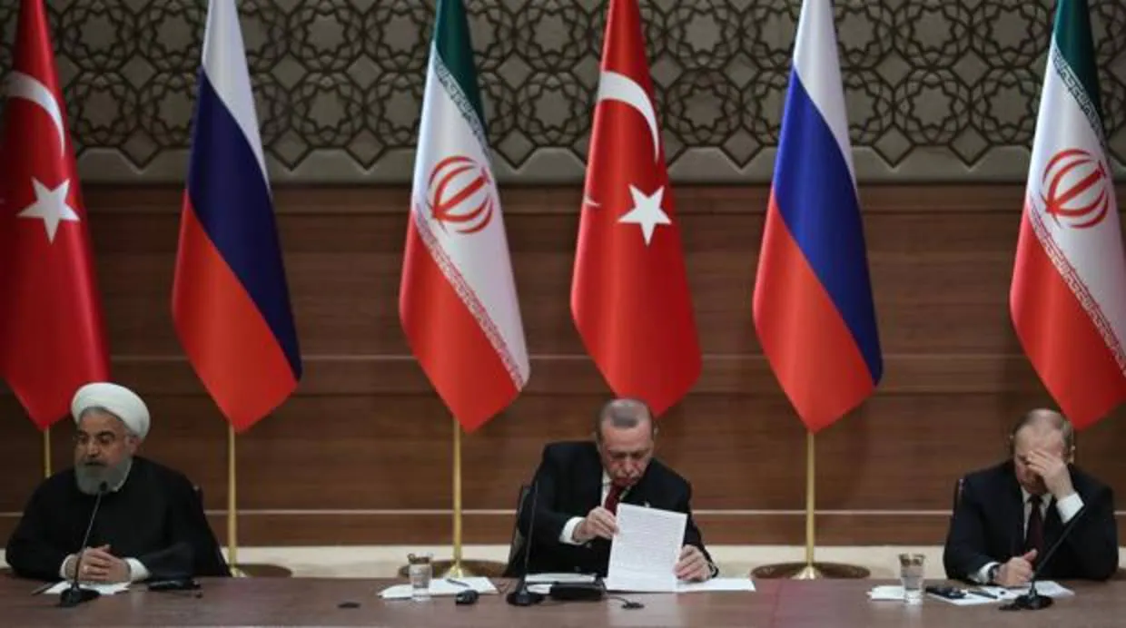Rojani, Erdogan y Putin, en la cumbre en Ankara sobre Siria