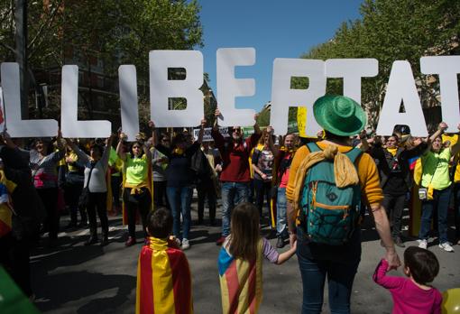 Manifestación para pedir la libertad de los políticos catalanes presos