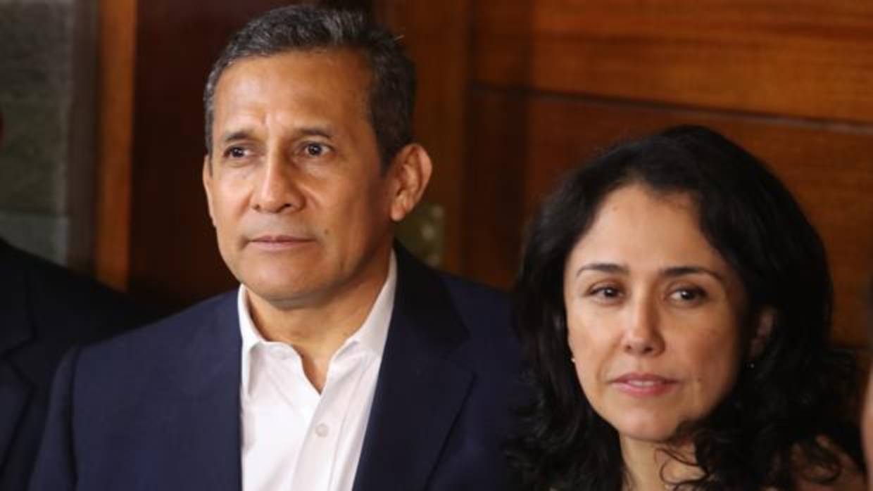 Humala y su esposa salen de la cárcel tras nueve meses de prisión preventiva