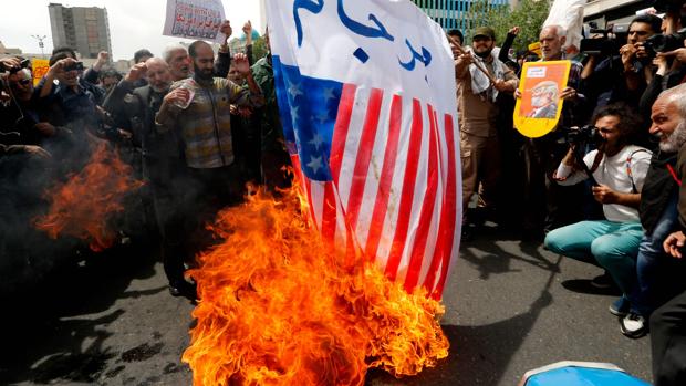 Masivas protestas en Irán tras romper Trump el pacto nuclear: «Muerte a Estados Unidos y a Israel»