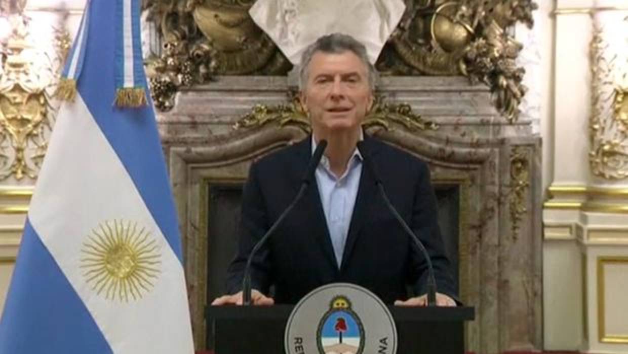 Macri, en su anuncio a los argentinos del crédito solicitado al FMI