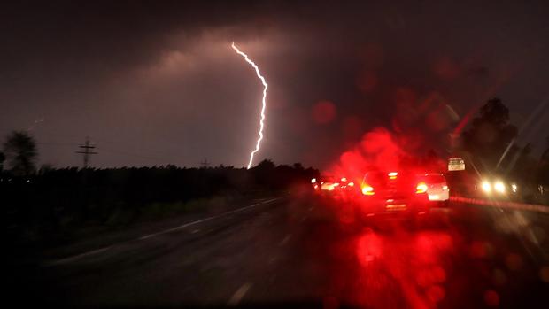 Al menos 42 muertos tras las nuevas tormentas en la India