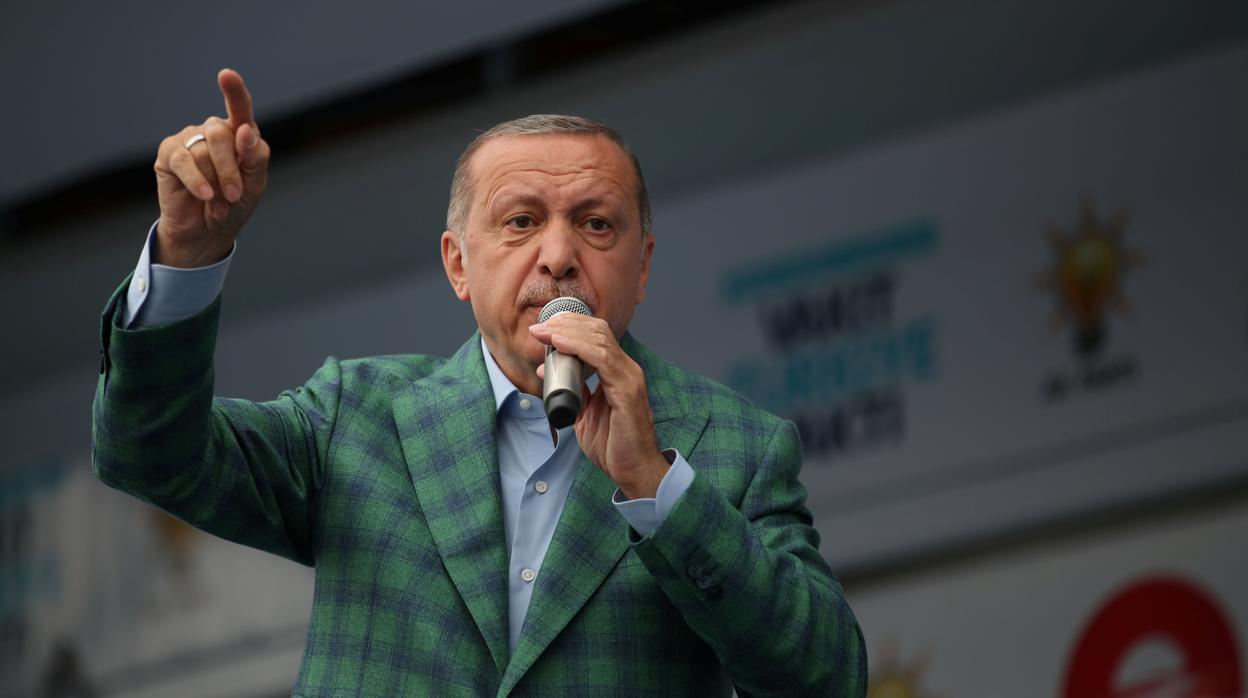 Recep Tayyip Erdogan, durante el mitin final de su campaña este sábado en Estambul