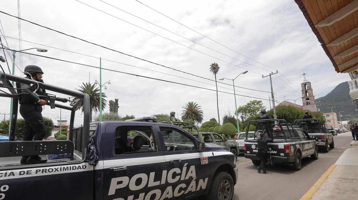 Operativo donde 28 policías del municipio de Ocampo fueron detenidos en la mañana del domingo