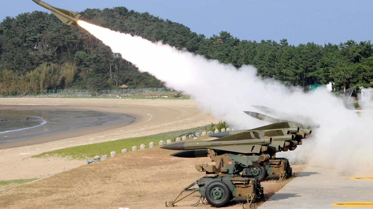 Lanzamiento de misiles por parte de Corea del Sur