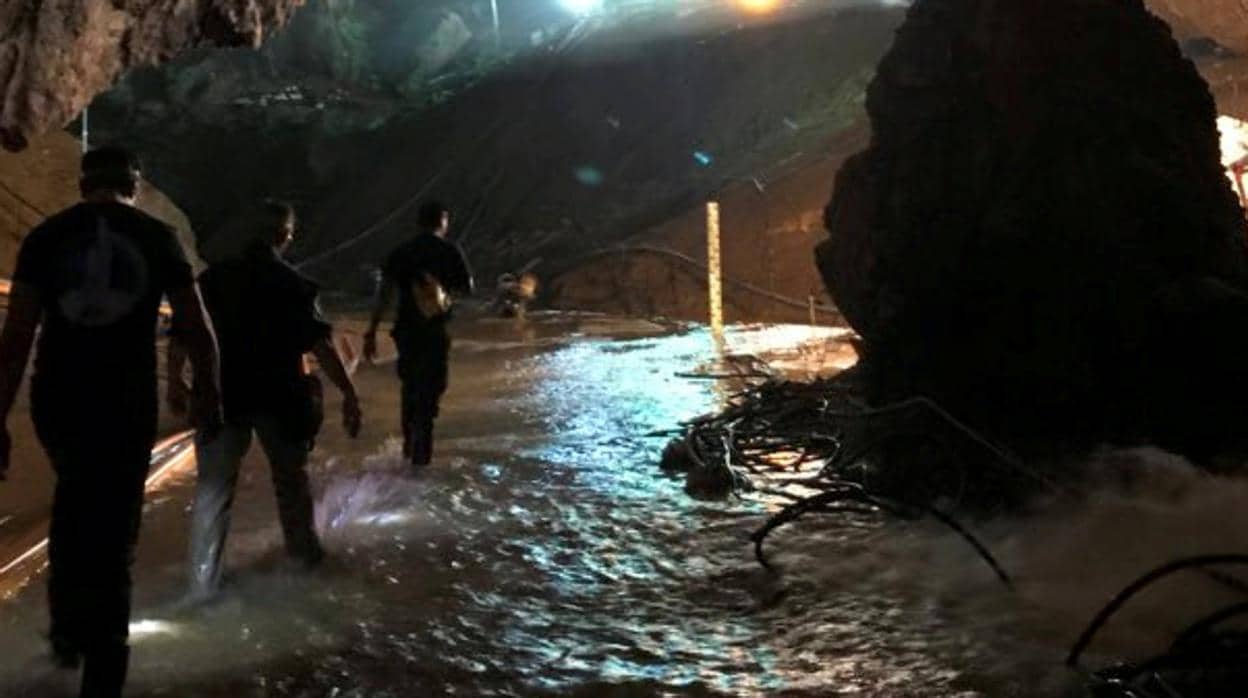 Rescatadas todas las personas atrapadas en la cueva de Tailandia