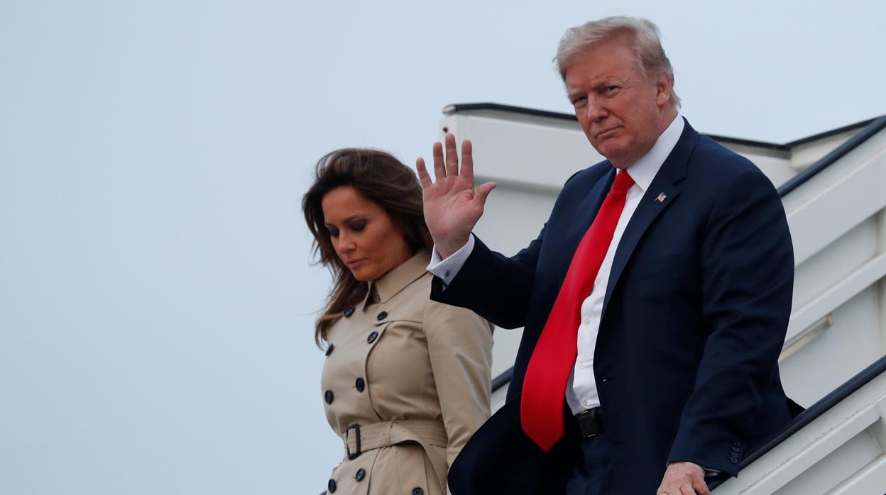 El presidente Donald Trump y la primera dama Melania Trump llegan a Bruselas para la cumbre de la OTAN