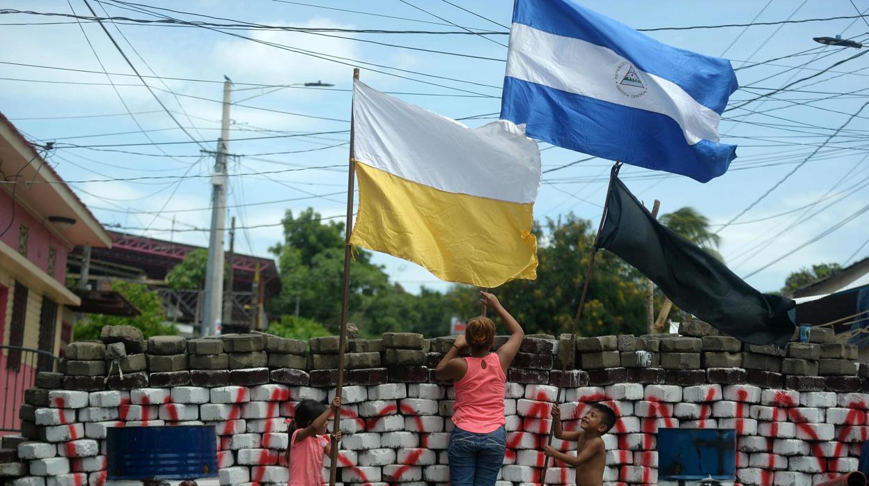 La oposición convoca 72 horas de huelga contra Ortega