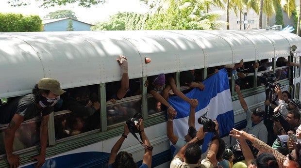 La represión de Ortega no se detiene ni ante los muros de las iglesias