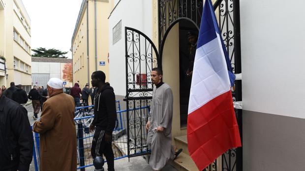 La refundación del islam en Francia