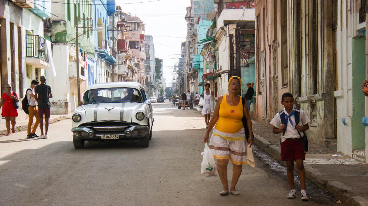 Una imagen cotidiana en las calles del centro de La Habana