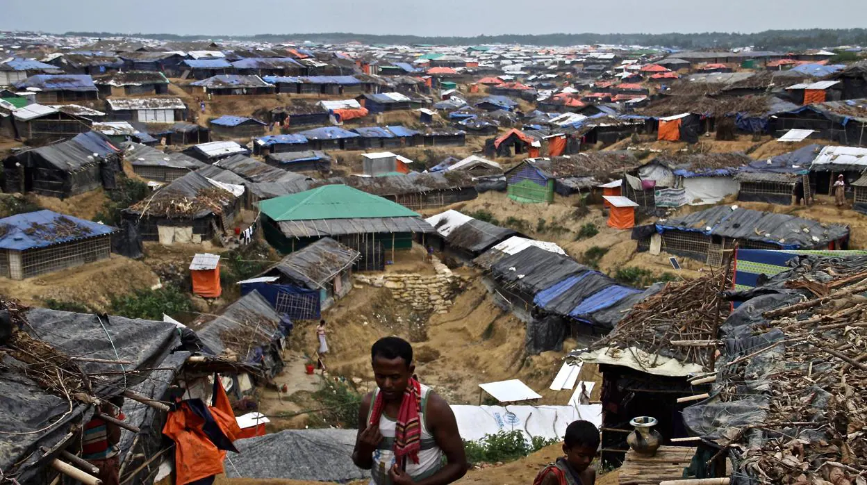 Panorámica del campamento de refugiados rohingyas de Kutupalong