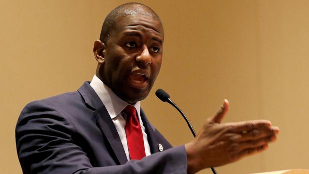 Las primarias en Florida y Arizona auguran un duelo entre trumpistas y demócratas radicales en noviembre