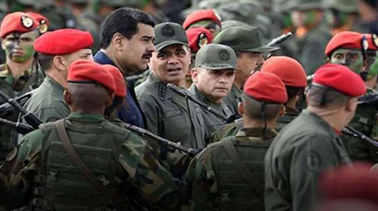 La Administración Trump barajó con militares venezolanos rebeldes un posible golpe de Estado