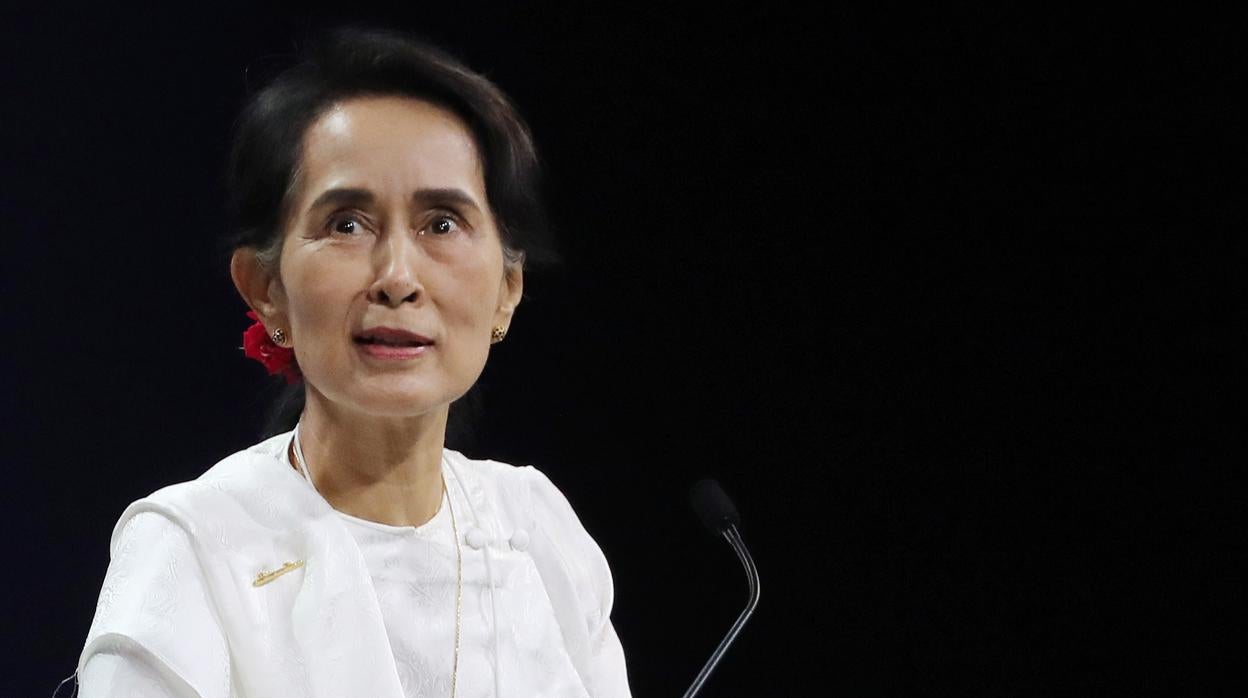 La líder de facto del gobierno birmano, Aung San Suu Kyi