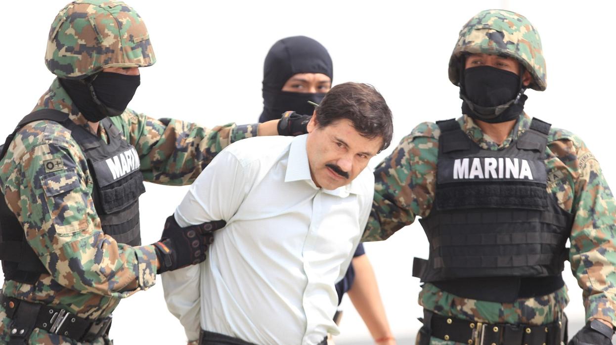 El dirigente del cártel de Sinaloa, Joaquín «El Chapo» Guzmán, tras su detención en 2014