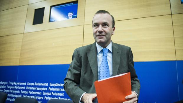 Manfred Weber: «En Europa está creciendo el nacionalismo y el egoísmo»