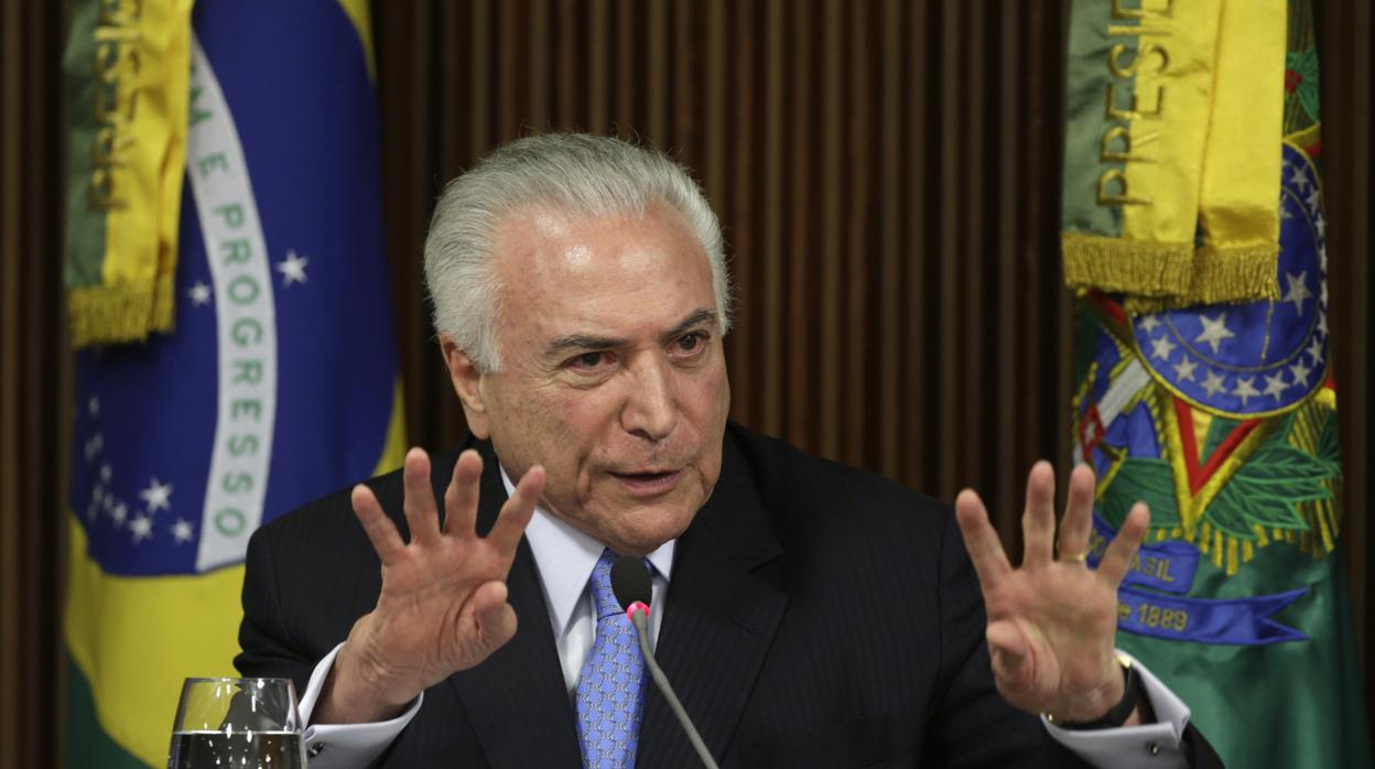 El presidente de Brasil, Michel Temer, durante una reunión con gobernadores