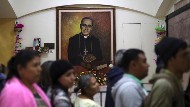 La izquierda latinoamericana se queda sin monseñor Romero