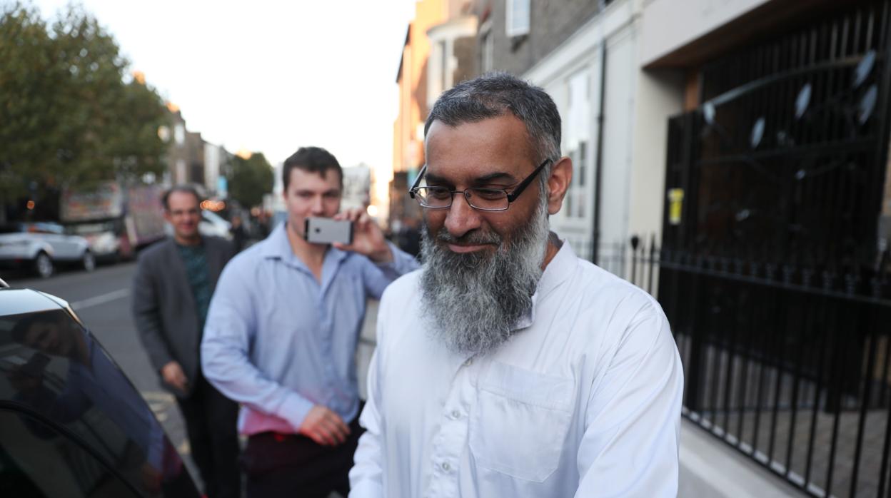 En libertad el clérigo islamista más peligroso de Reino Unido