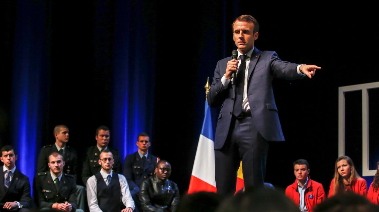 El presidente francés, Emmanuel Macron, ofrece una conferencia " Nosotros, mañana, Europa"