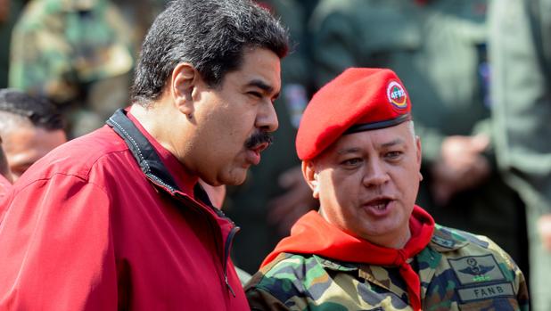 Maduro le pidió a un exmagistrado de Chávez eliminar a Diosdado Cabello