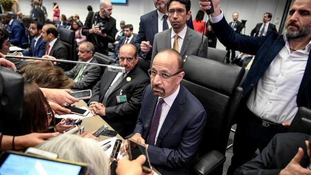 El petróleo se desploma tras la falta de acuerdo para recortar la producción